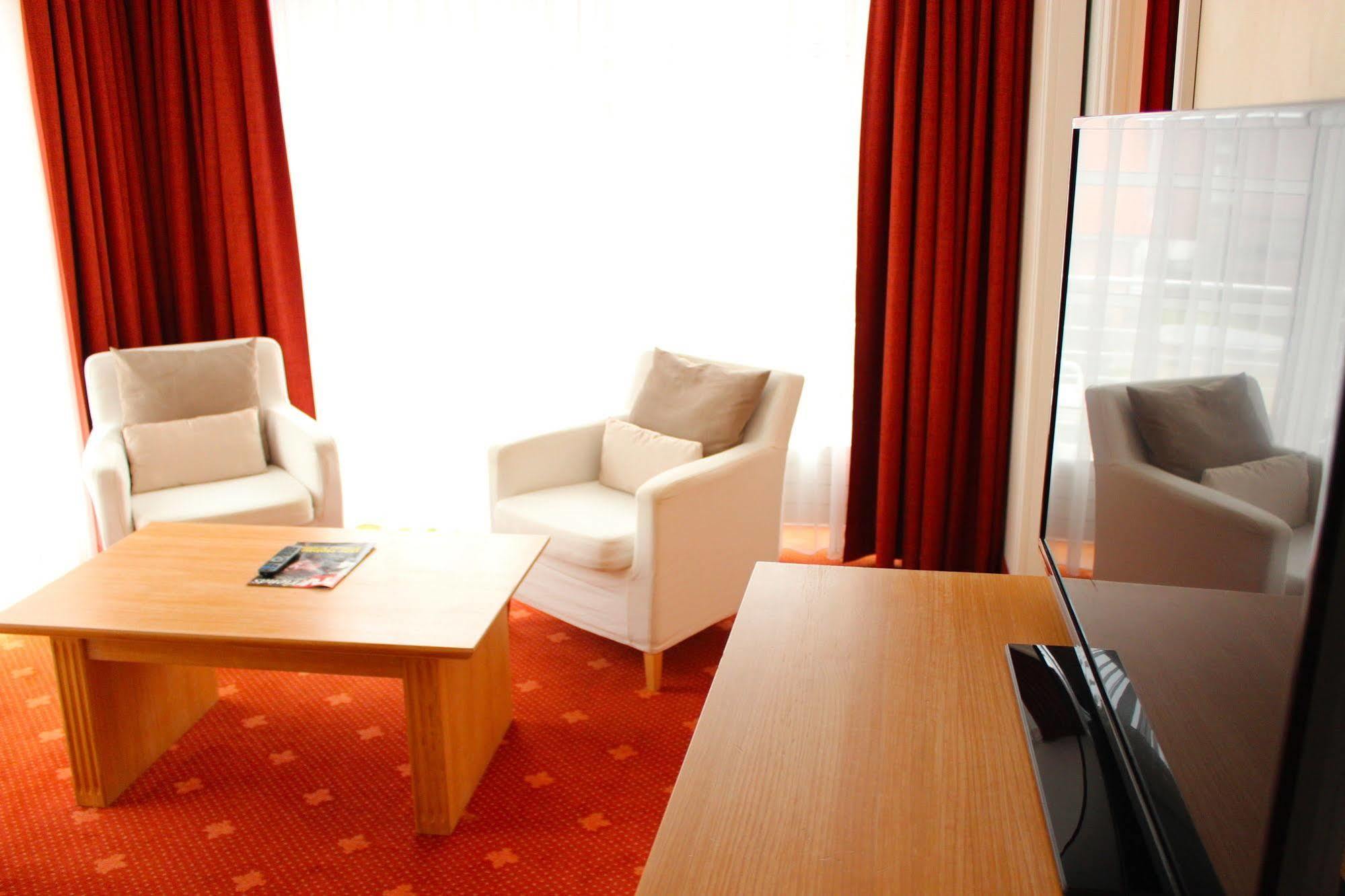 Hotel Villa Gropius Timmendorfer Strand Ngoại thất bức ảnh