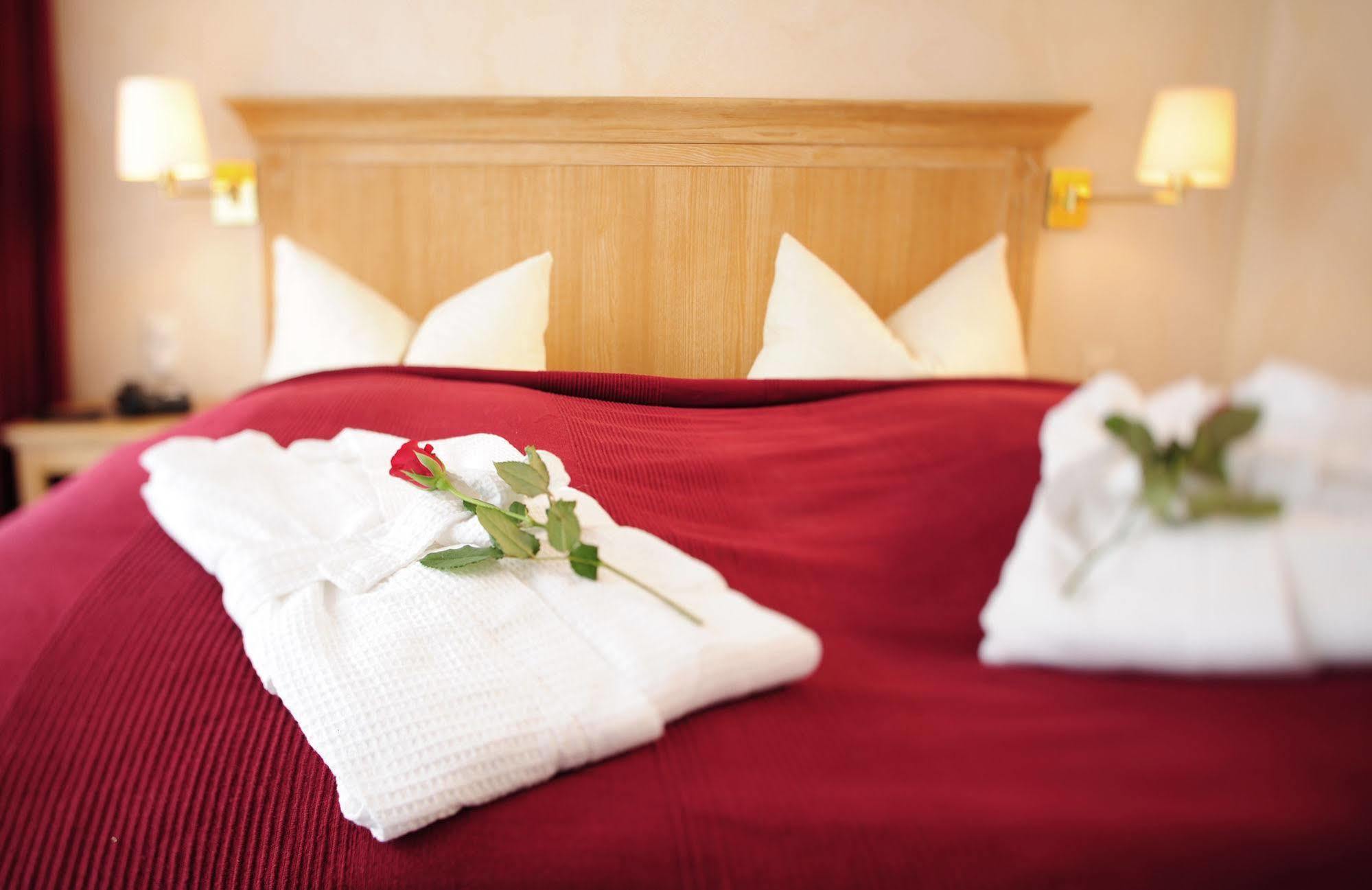 Hotel Villa Gropius Timmendorfer Strand Ngoại thất bức ảnh